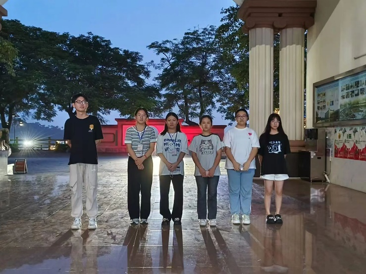 图片 4 图片 4