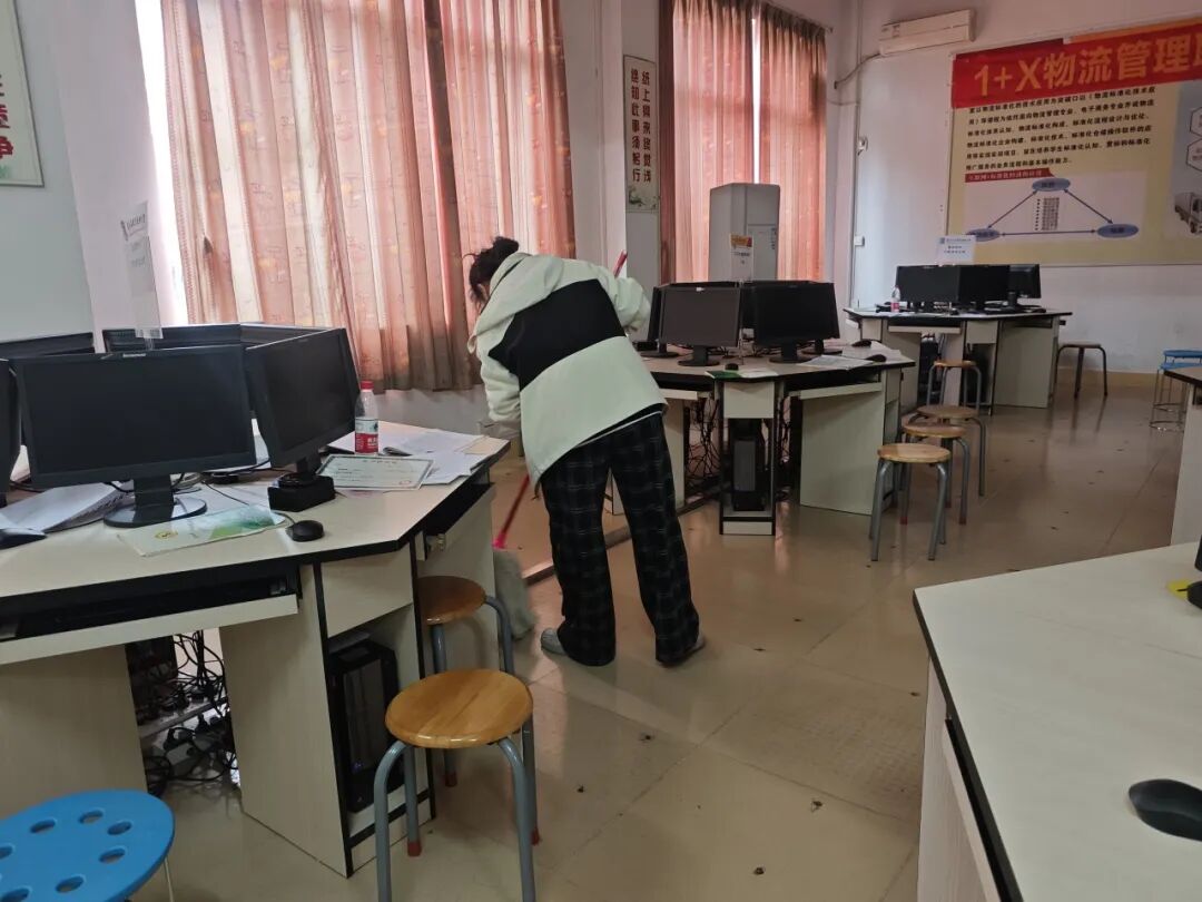 图片 1 图片 1