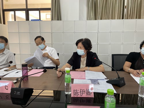 和校陈校参加会议.jpg