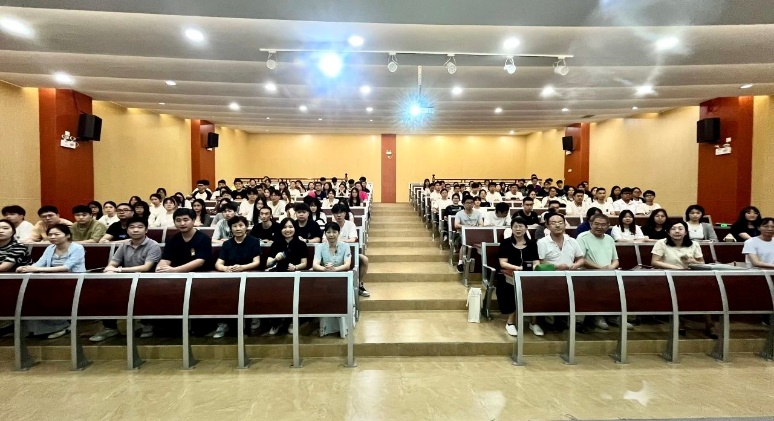 图片 15 图片 15