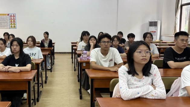 图片 21 图片 21