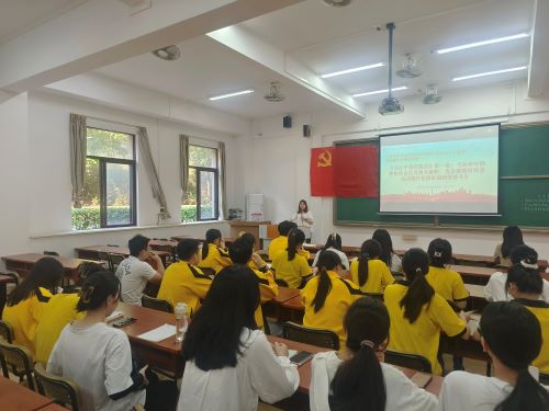 图为会议现场.jpg