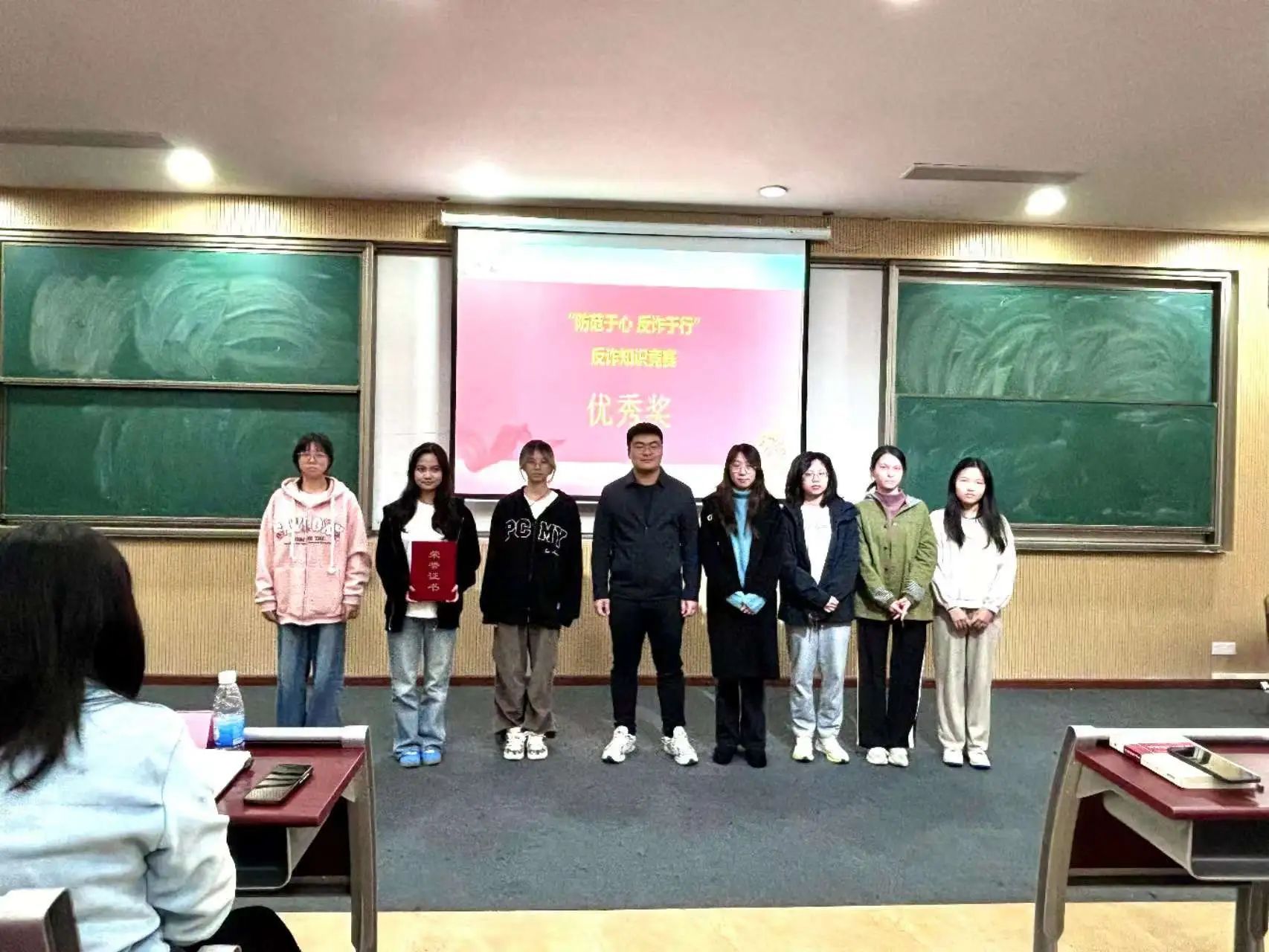 图片 3 图片 3