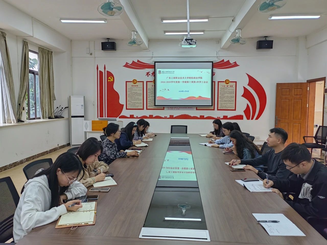 图片 1 图片 1